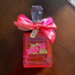 Viva la Juicy Neon perfume